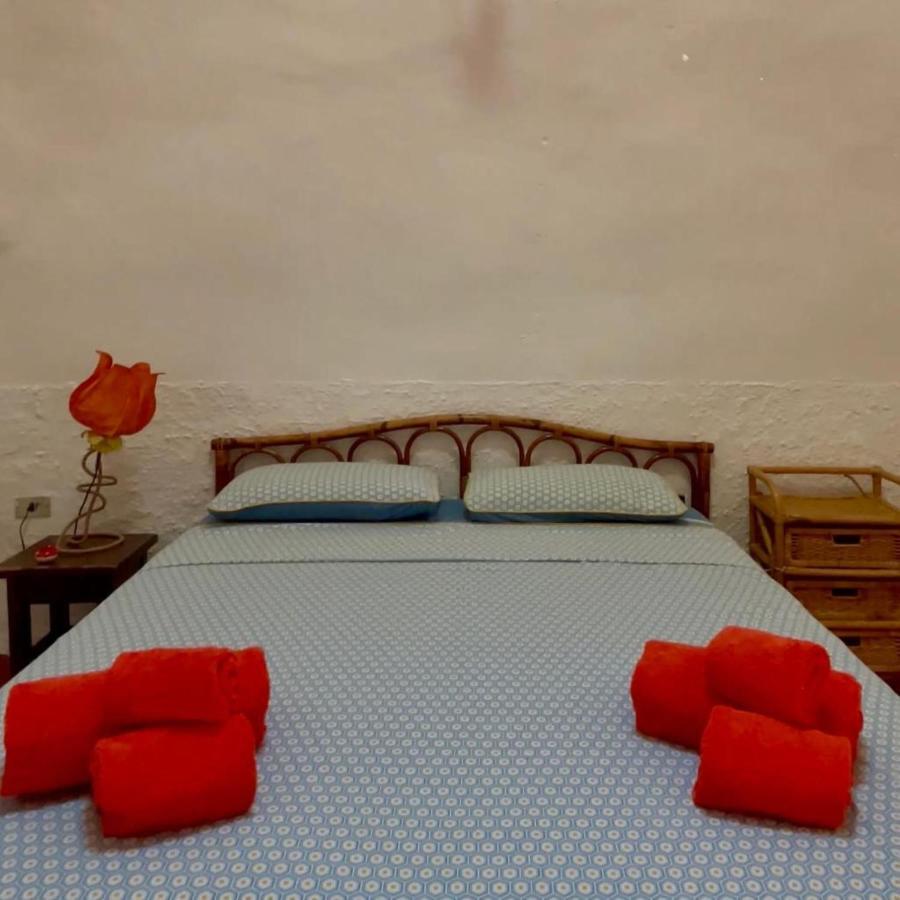Casa Vacanze Capurre "Trulli E Pajare A Due Passi Dal Pizzo" Gallipoli Exteriér fotografie