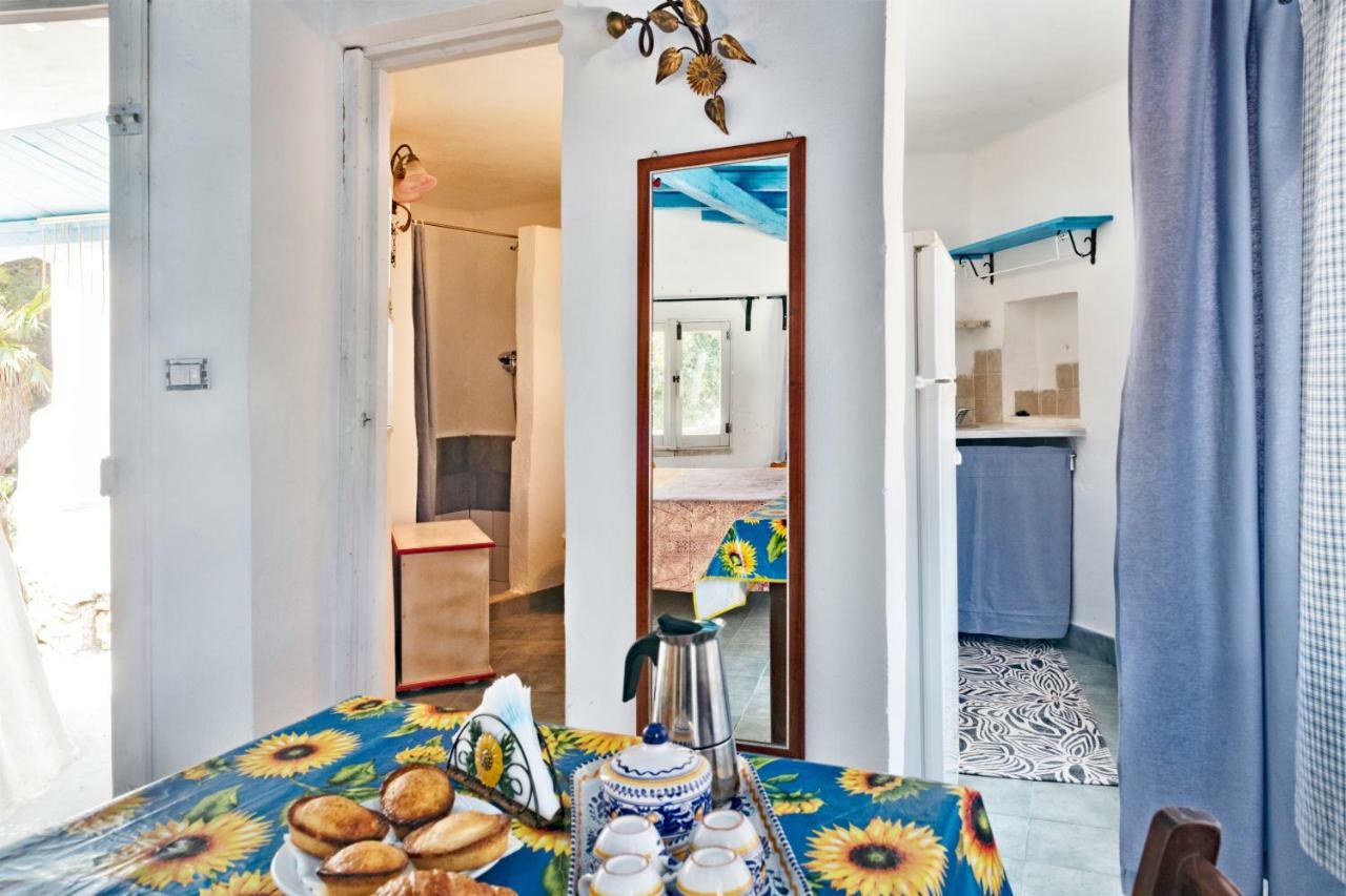 Casa Vacanze Capurre "Trulli E Pajare A Due Passi Dal Pizzo" Gallipoli Exteriér fotografie